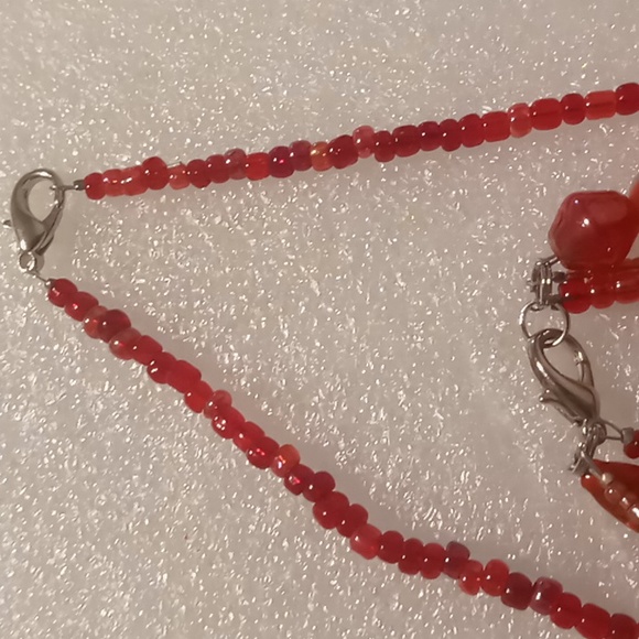 Vintage Red glass Beaded necklace & bracelet set . Strung on twisted cable. - Picture 6 of 9